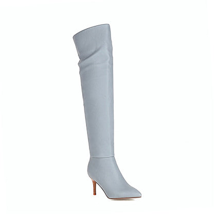 Effortlessly Elegant Garment with a Timeless Design