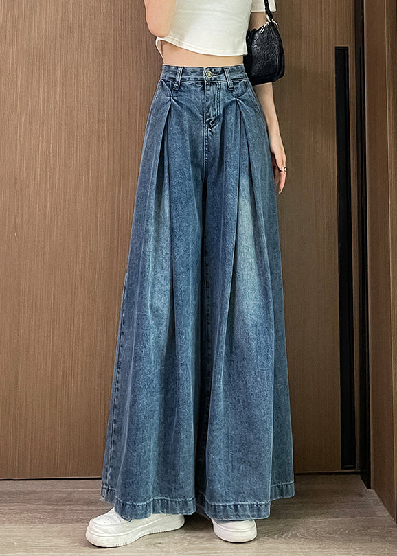 Beautifully Finished Pants in a Timeless Design