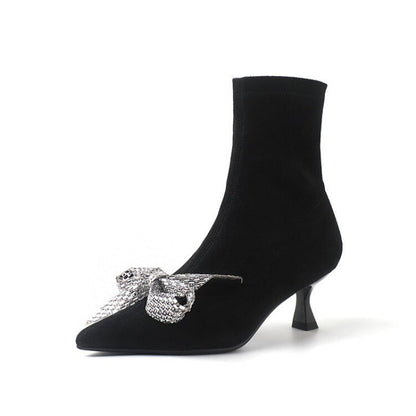 Beautifully Finished Boots in a Timeless Design