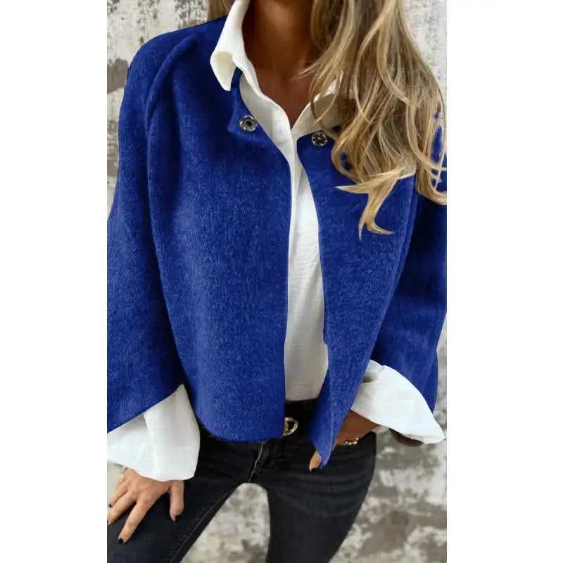 Effortlessly Elegant Coat with a Timeless Design