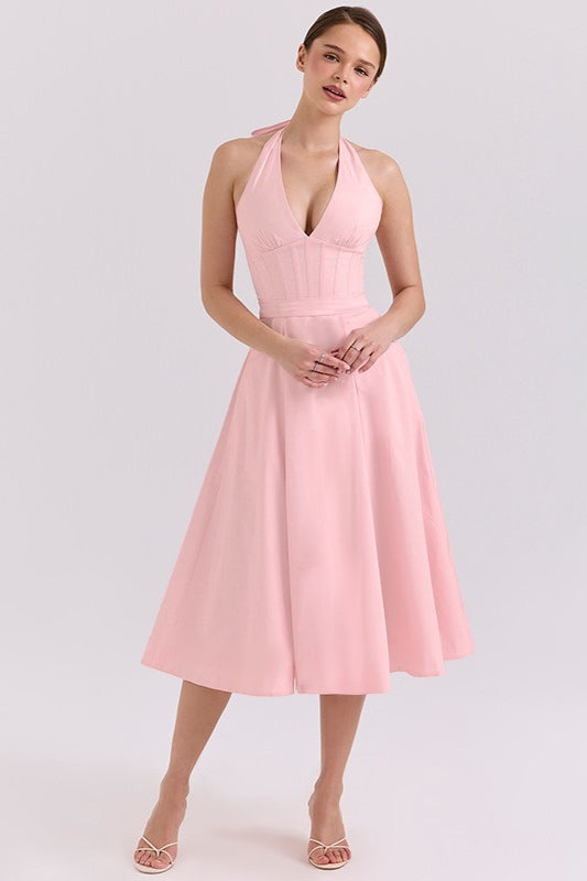Gracefully Styled Dress for Any Occasion