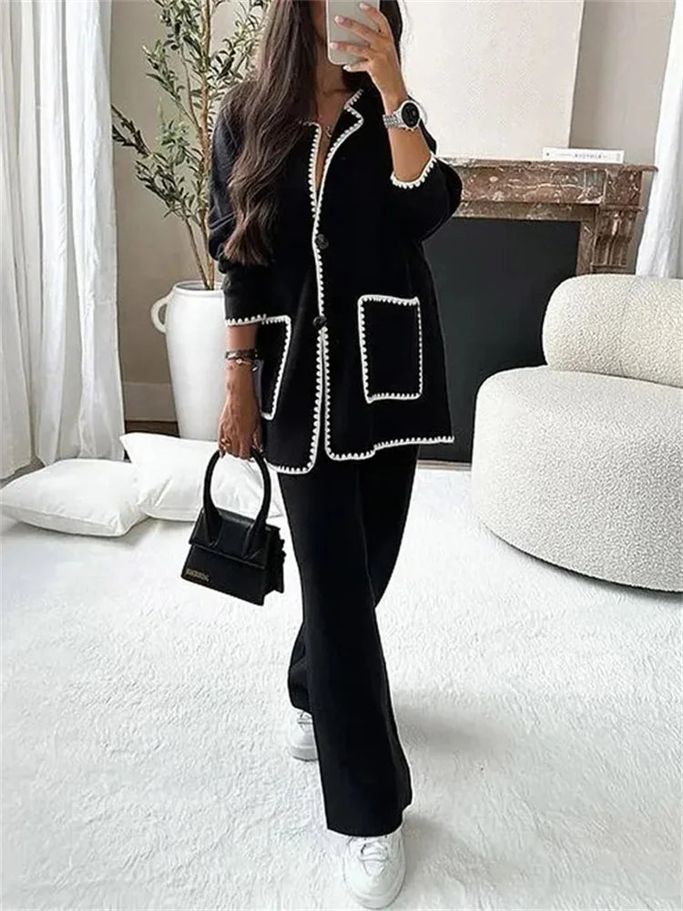 Elegantly Styled Pants for Everyday Wear