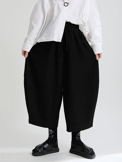 Classic Vintage Pants with a Flattering Fit