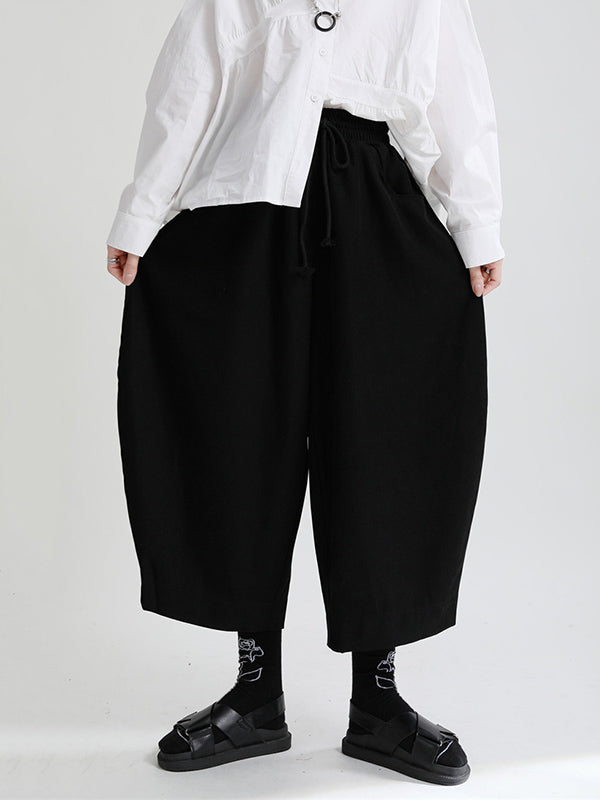 Classic Vintage Pants with a Flattering Fit