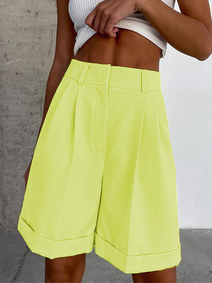 Well Tailored Garment with a Graceful Silhouette