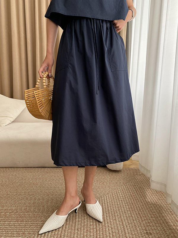 Effortlessly Elegant Garment with a Timeless Design