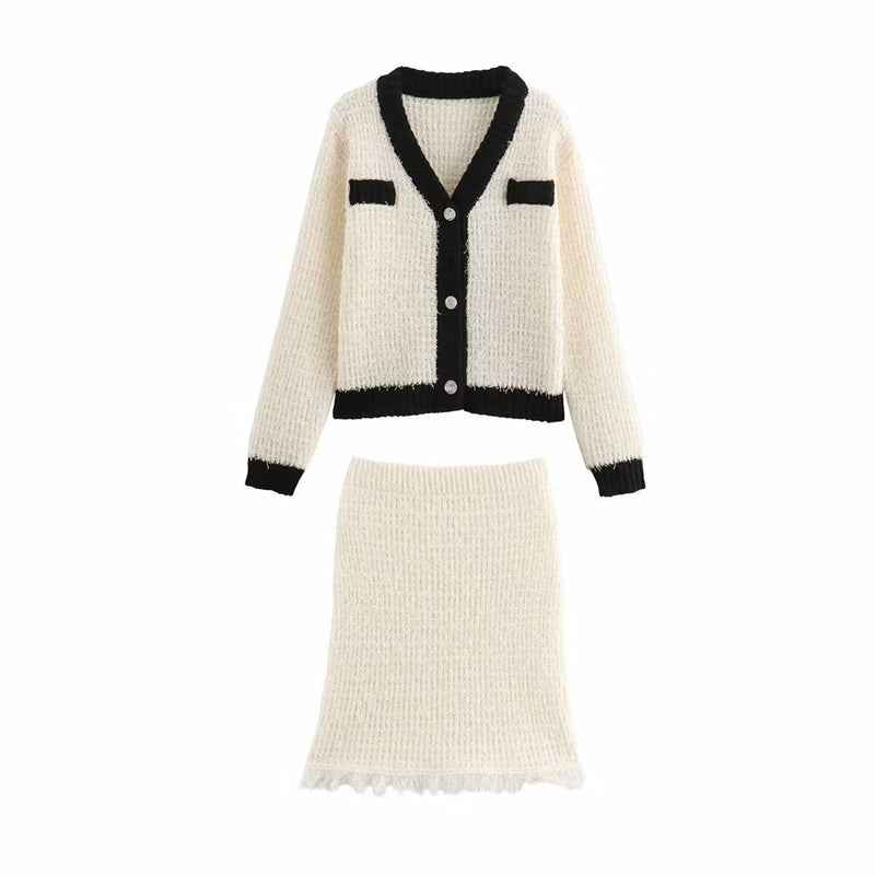Gracefully Styled Garment for Any Occasion