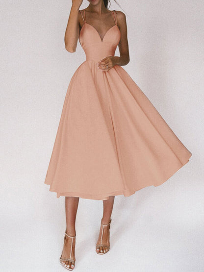 Sophisticated Garment with a Clean Classic Look