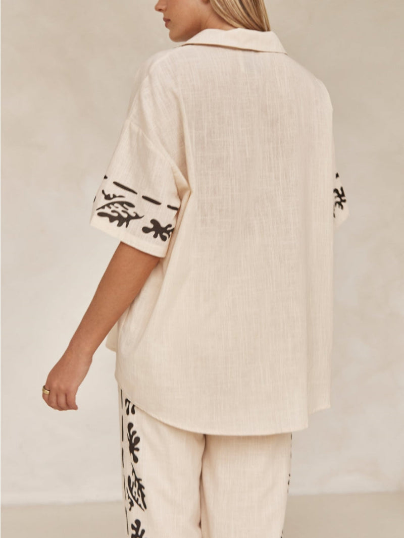 Vintage Inspired Shirt with a Contemporary Edge