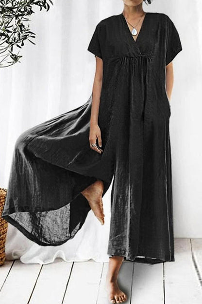 Effortlessly Elegant Garment with a Timeless Design