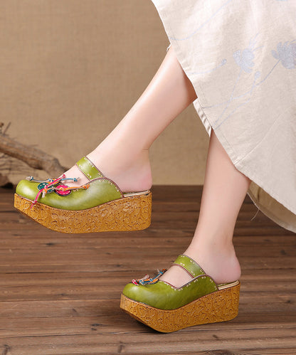 Beautifully Crafted Sandals in a Classic Style