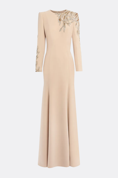 Sophisticated Dress with a Clean Classic Look