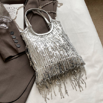 Gracefully Styled Bag for Any Occasion
