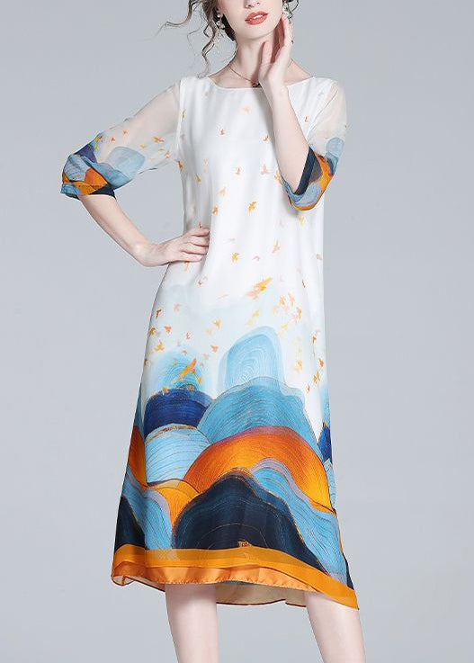Classic Vintage Dress with a Flattering Fit
