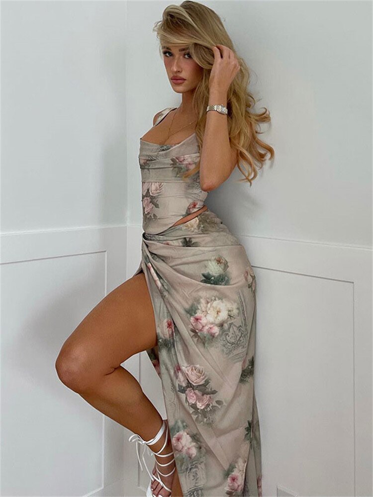 Gracefully Styled Garment for Any Occasion