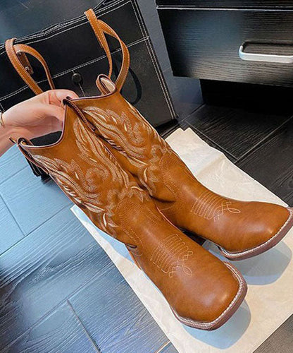 Beautifully Finished Boots in a Timeless Design