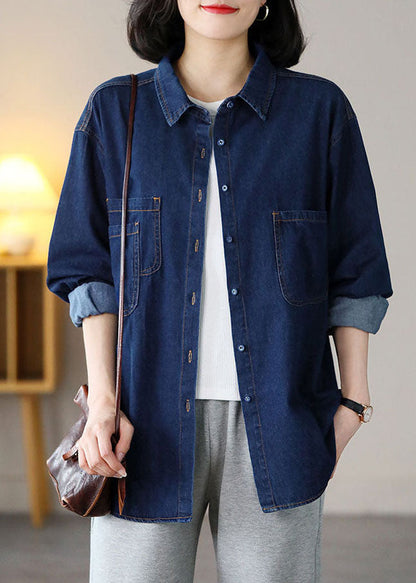 Classic Vintage Coat with a Flattering Fit