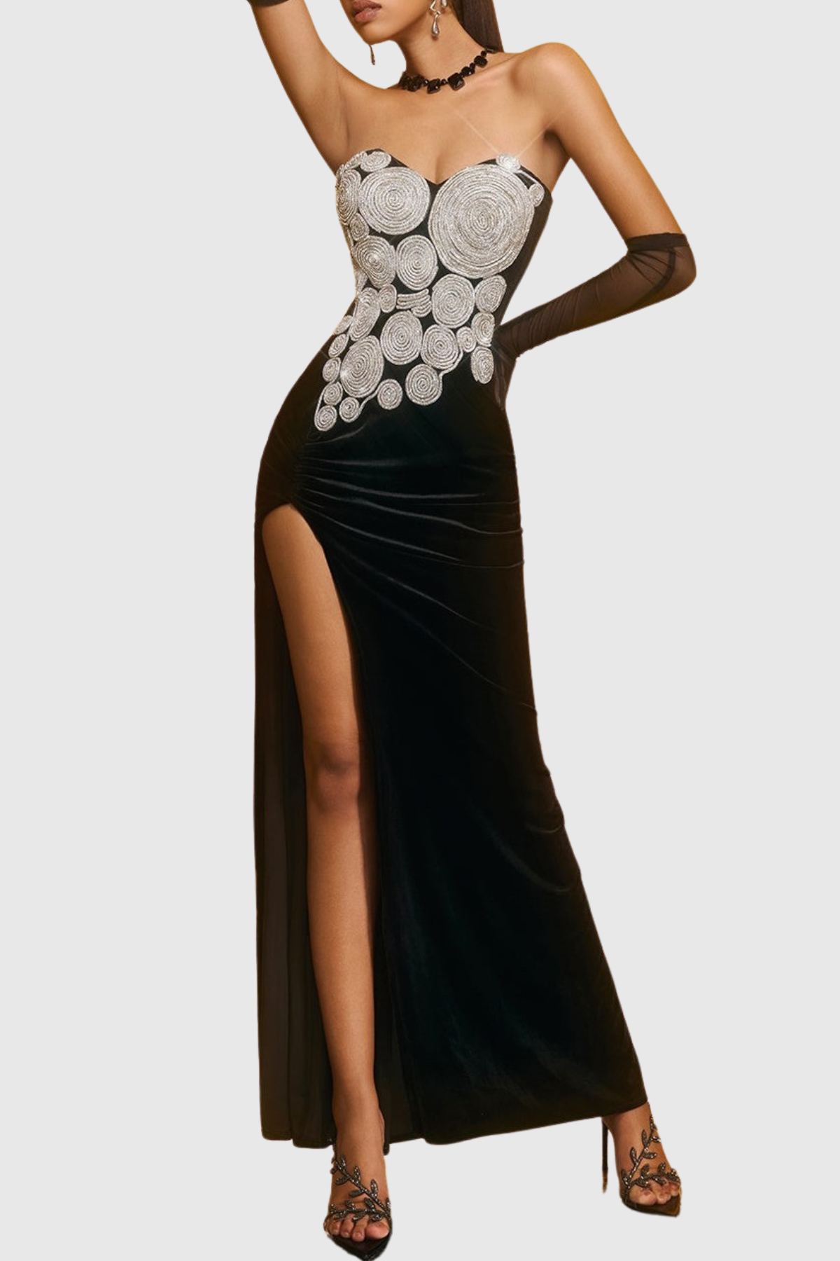 Gracefully Styled Dress for Any Occasion