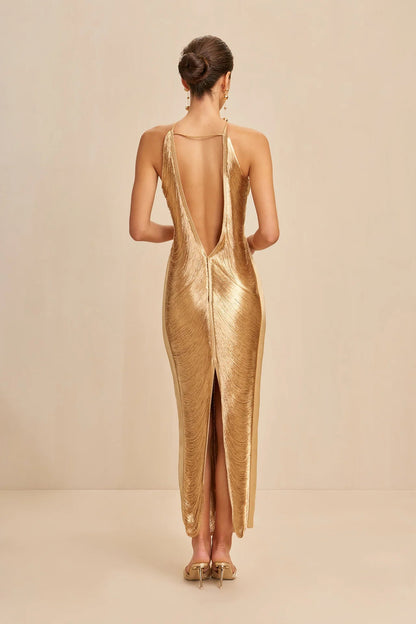 A Vintage Style Garment with Delicate Timeless Details