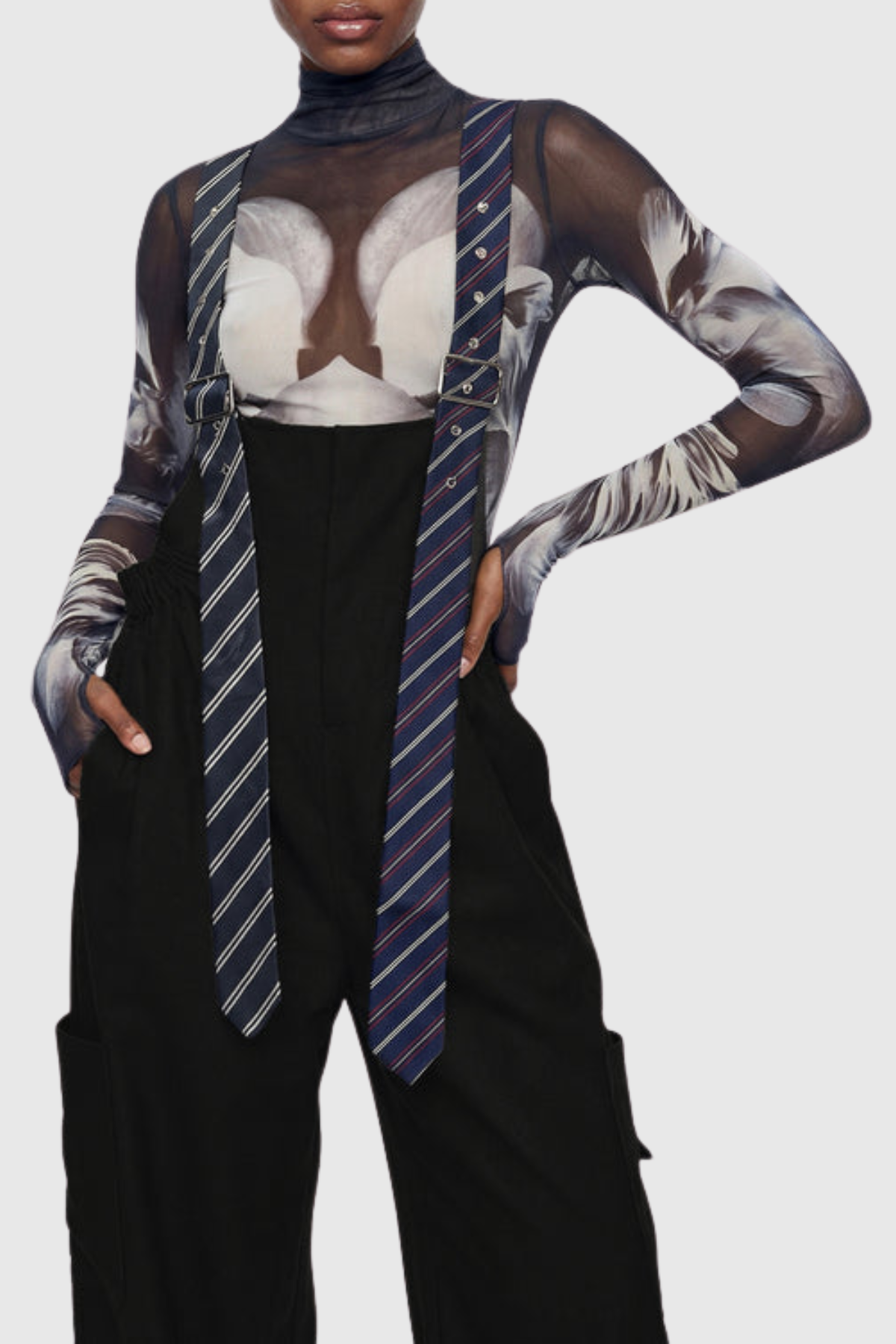 Effortlessly Elegant Garment with a Timeless Design