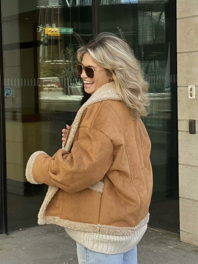 Elegantly Styled Jacket for Everyday Wear