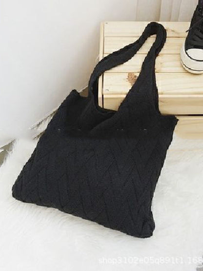 Beautifully Balanced Bag with Timeless Character