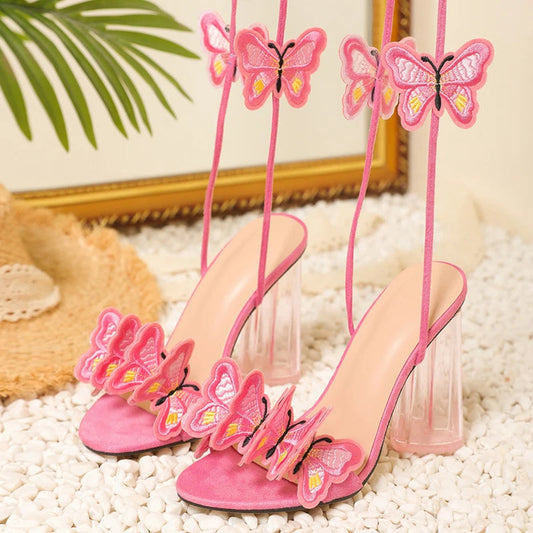 Polished Heels with an Effortless Classic Look