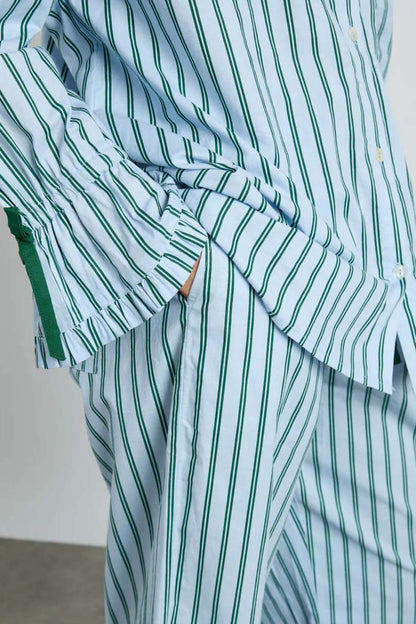 Beautifully Finished Garment in a Timeless Design