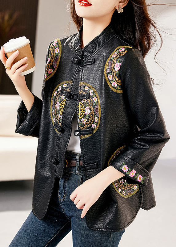 Elegantly Styled Jacket for Everyday Wear