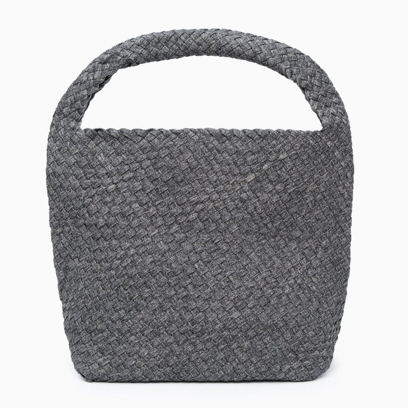 Effortlessly Elegant Bag with a Timeless Design