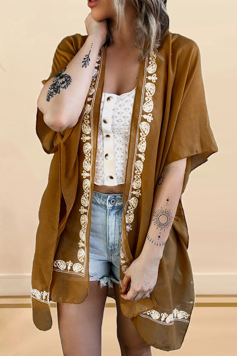 Beautifully Finished Cardigan in a Timeless Design