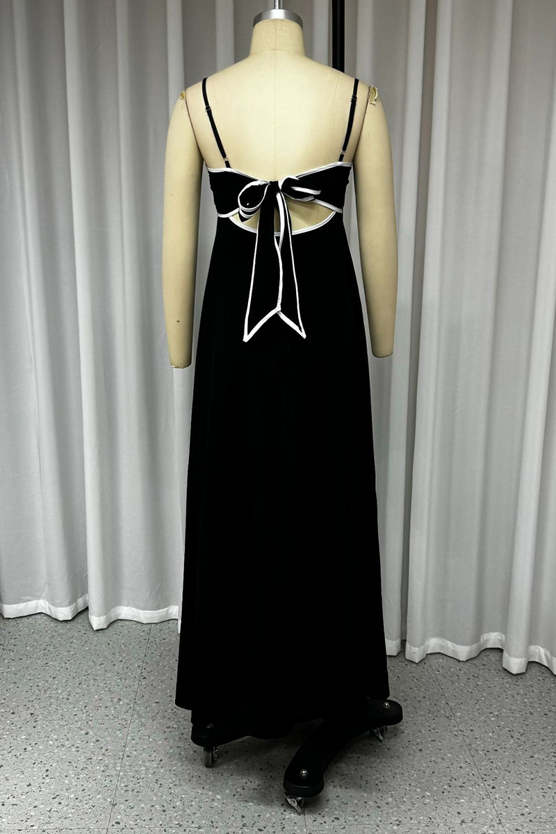 Sophisticated Dress with a Clean Classic Look