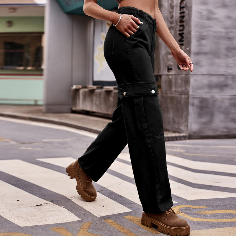 Elegantly Styled Trousers for Everyday Wear