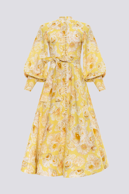 Classic Vintage Dress with a Flattering Fit