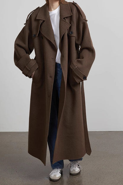 Gracefully Styled Coat for Any Occasion