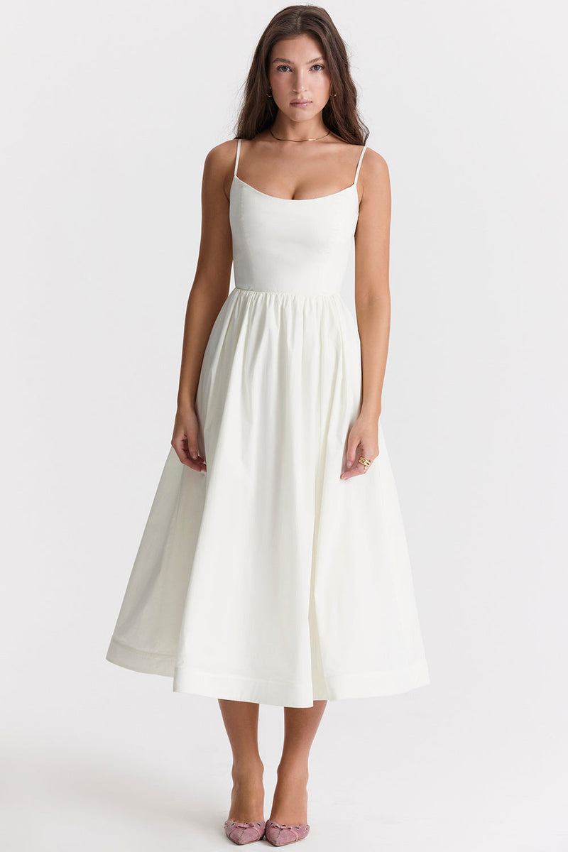 Classic Vintage Dress with a Flattering Fit
