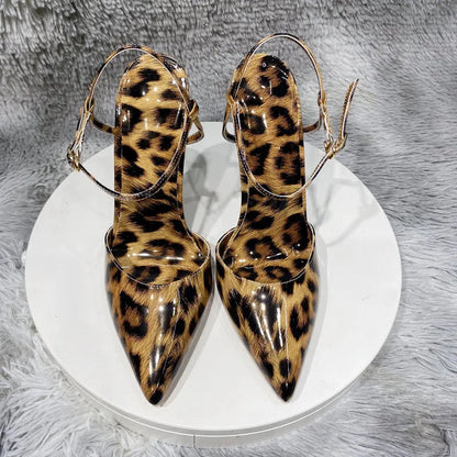 Well Tailored Shoes with a Graceful Silhouette