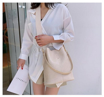 Beautifully Crafted Bag in a Classic Style