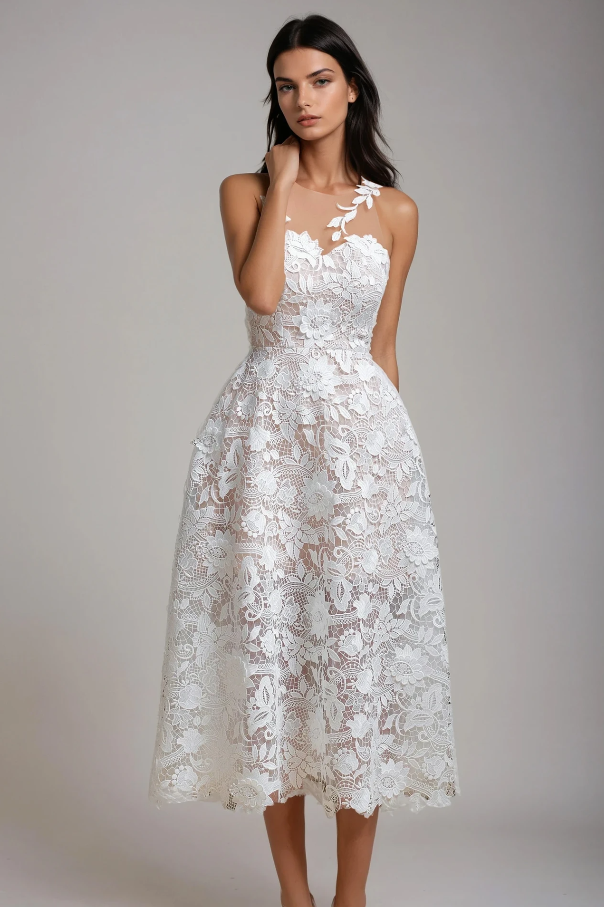 Effortlessly Elegant Dress with a Timeless Design