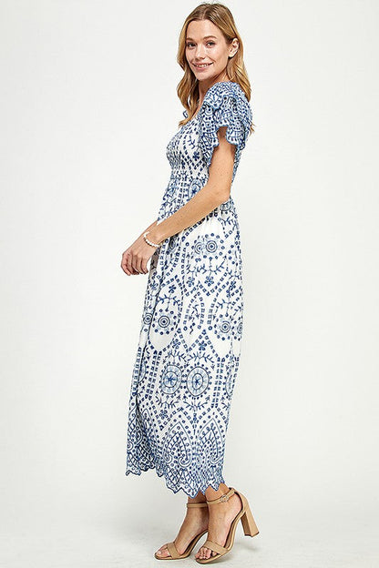 Gracefully Styled Dress for Any Occasion