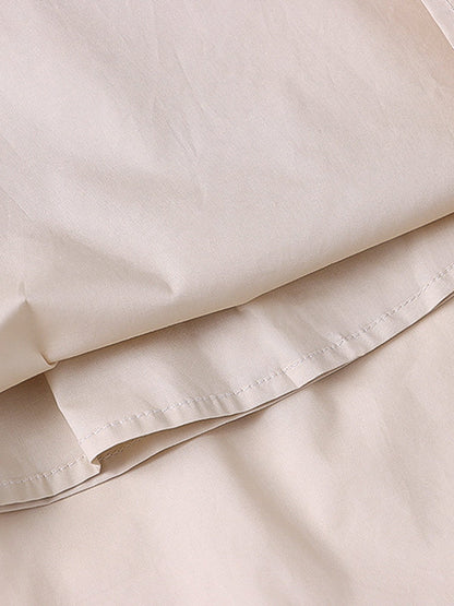 Effortlessly Elegant Garment with a Timeless Design