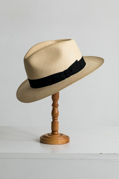 Sophisticated Garment with a Clean Classic Look