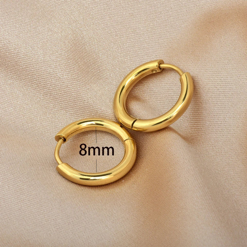 Beautifully Finished Garment in a Timeless Design