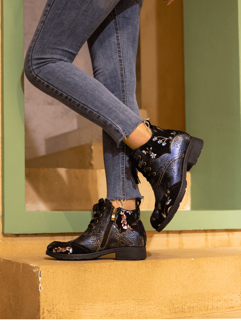 Well Tailored Boots with a Graceful Silhouette