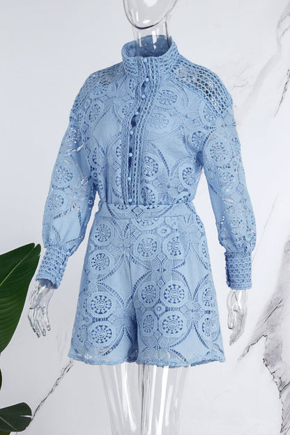 Effortlessly Elegant Garment with a Timeless Design