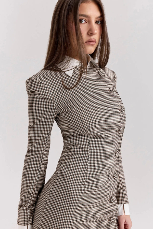 Polished Garment with an Effortless Classic Look
