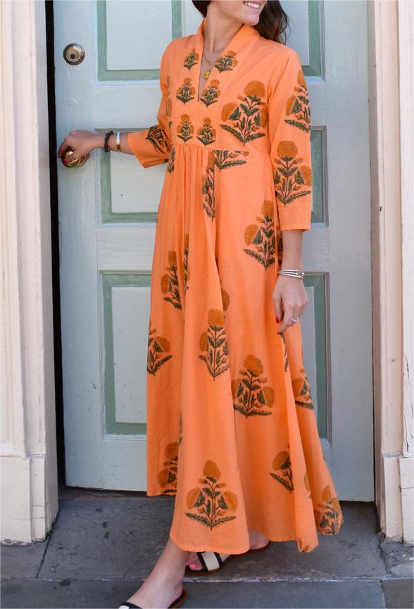 Well Tailored Dress with a Graceful Silhouette