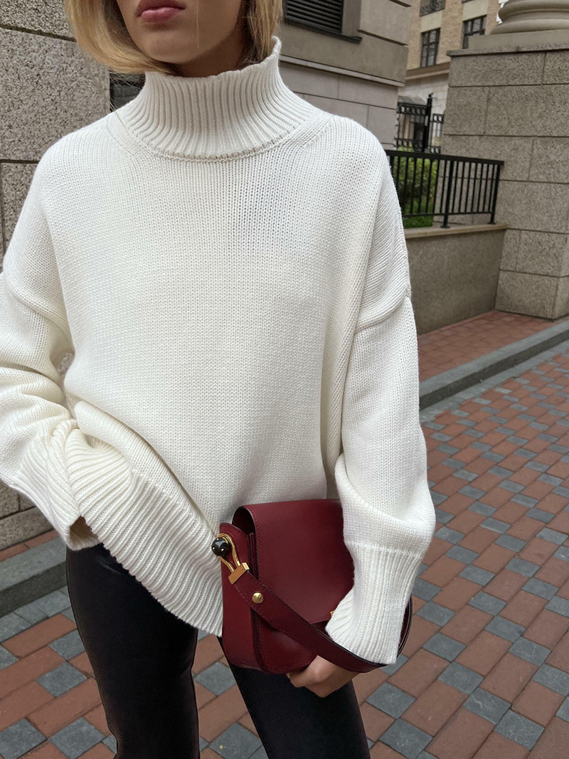 Beautifully Crafted Sweater in a Classic Style