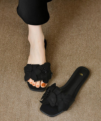 Beautifully Crafted Sandals in a Classic Style