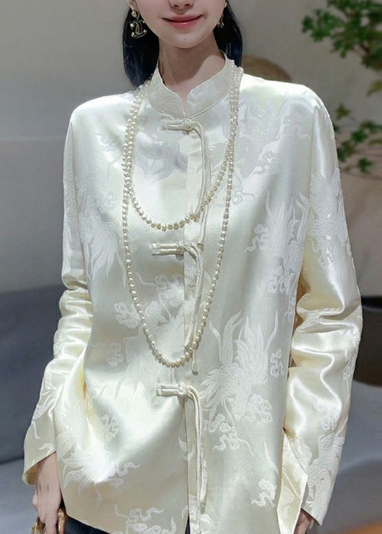 Polished Blouse with an Effortless Classic Look